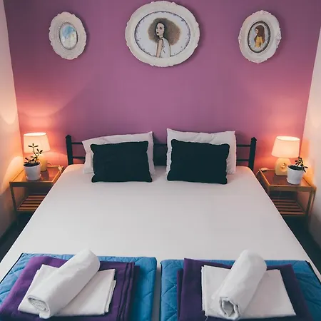 Universe Hostel